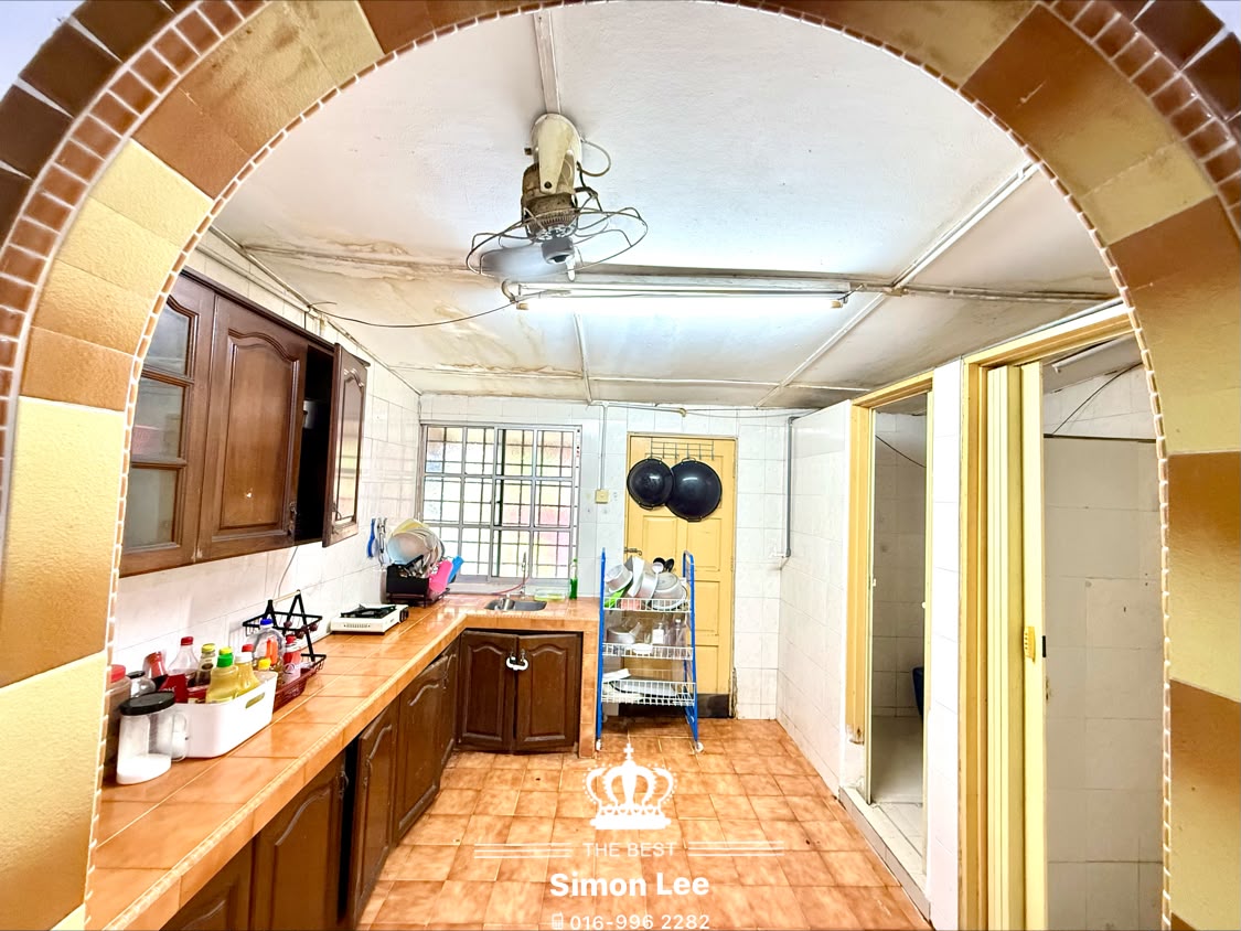 Rumah 2 Tingkat Kampung Idaman Klang Siap Renovasi - Image 9